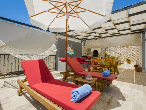  gece  -  Kasım
  | Kalkan İslamlar'da Jakuzili ve Isıtmalı Havuzlu Romantik Villa Tatili